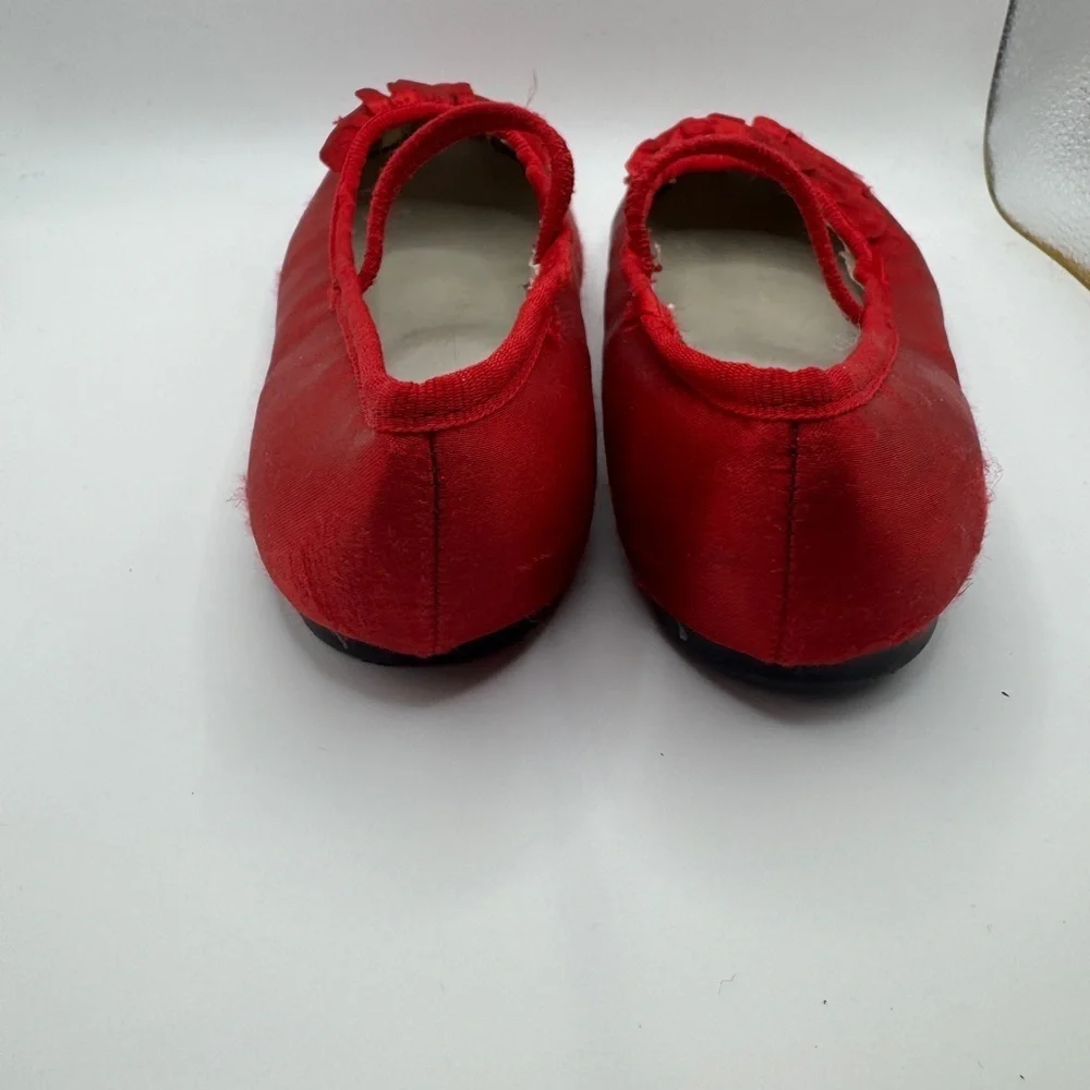 George Toddler Size 10 Red Dress Shoes Flats with Ruffled Design